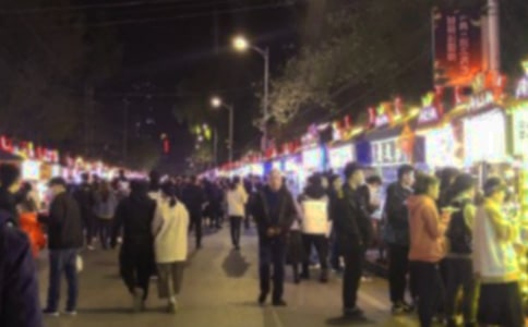 鄉(xiāng)鎮(zhèn)夜市作文