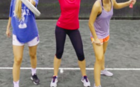 致短跑運(yùn)動員廣播稿