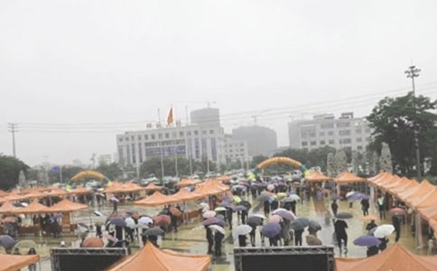 ��Ƹ����ԇ���}