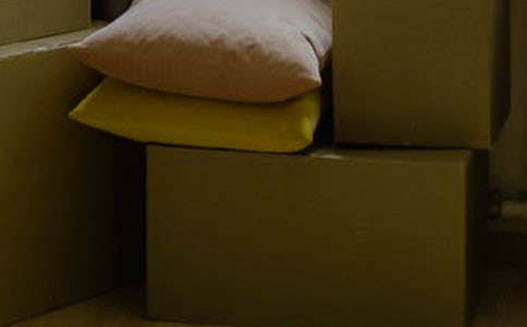 中班體育活動(dòng)《百變紙箱》教案