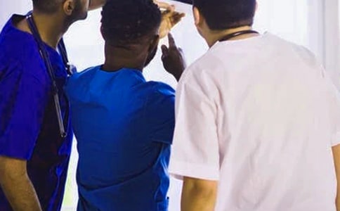 醫(yī)護(hù)人員的自我總結(jié)