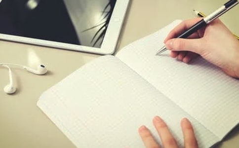 �����]����һ��������300��7ƪ