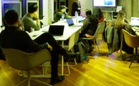 ���꼉(j��)���L(zh��ng)��Մ��(hu��)�ϵ��vԒ