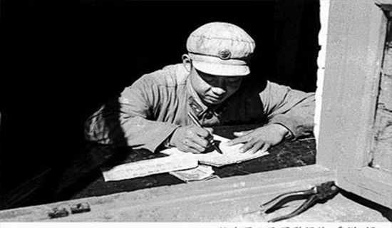 幼兒園學(xué)習(xí)雷鋒倡議書